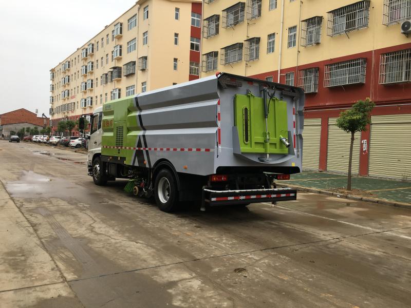 国六东风天锦8吨洗扫车